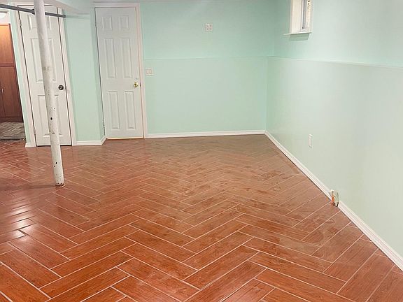 2nd image of 11231 203rd St