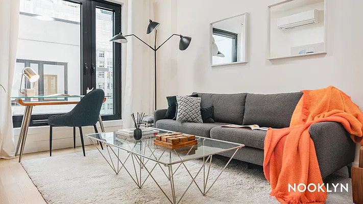 Rented by Nooklyn NYC LLC | media 41