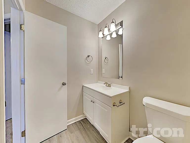 4205 Traders Dock Ct — Photo 14
