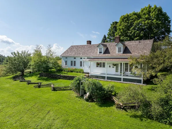 595 Tebbetts Road, Woodbury, VT 05650