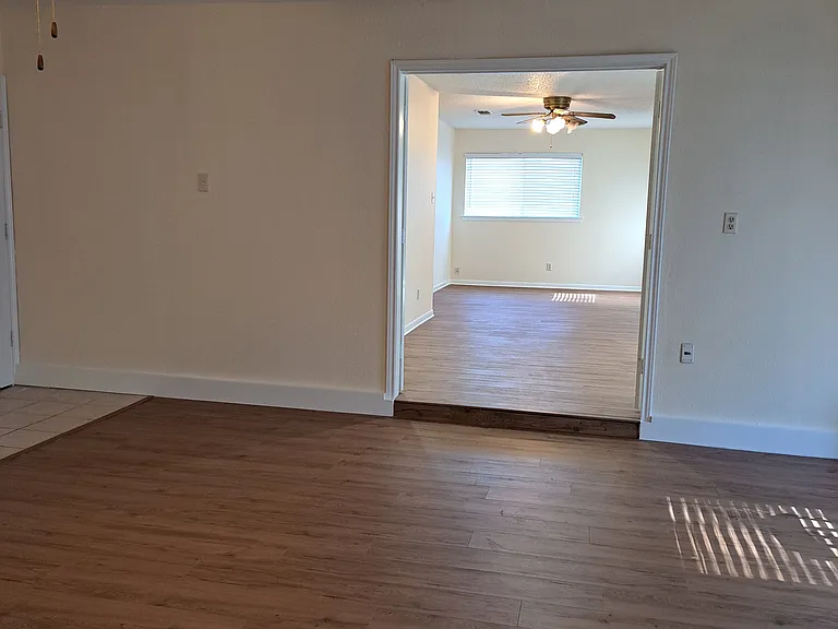 4006 Atlas Dr — Photo 5