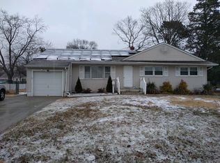 325 Green Tree Rd, Brick, NJ 08724