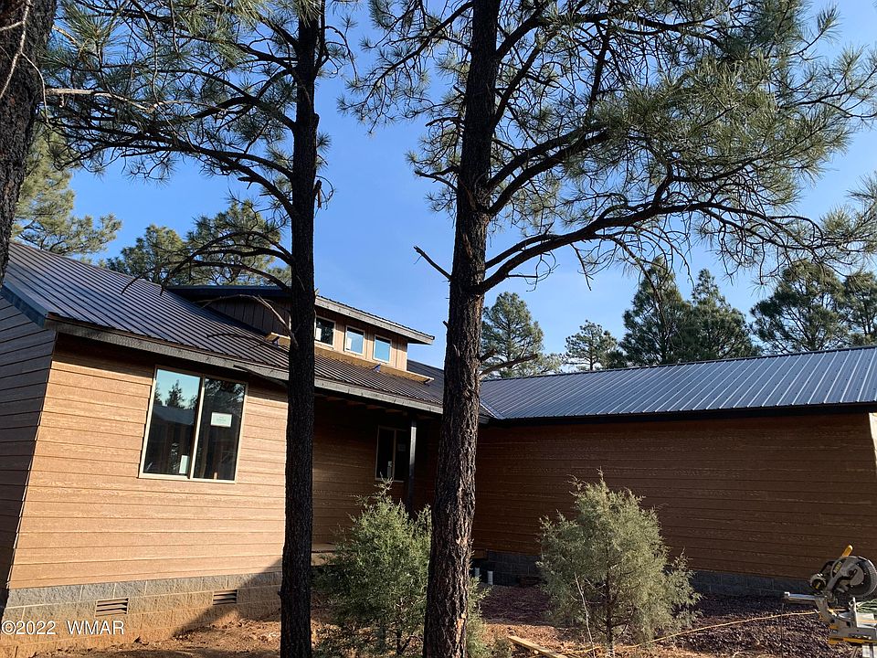 1st image of 400 E Summerberry Dr