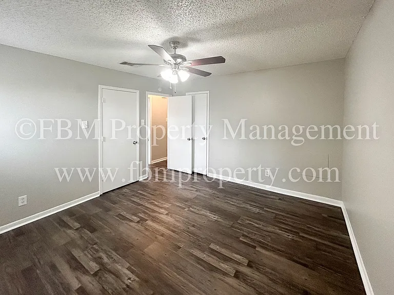 604 Walter Stephenson Rd #B — Photo 25