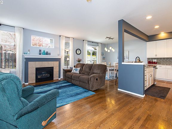 5th image of 17146 SE 23rd Dr Unit 8
