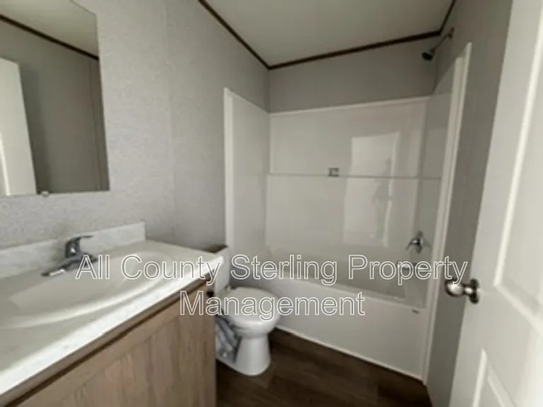 139 SE Perfect Ct — Photo 8