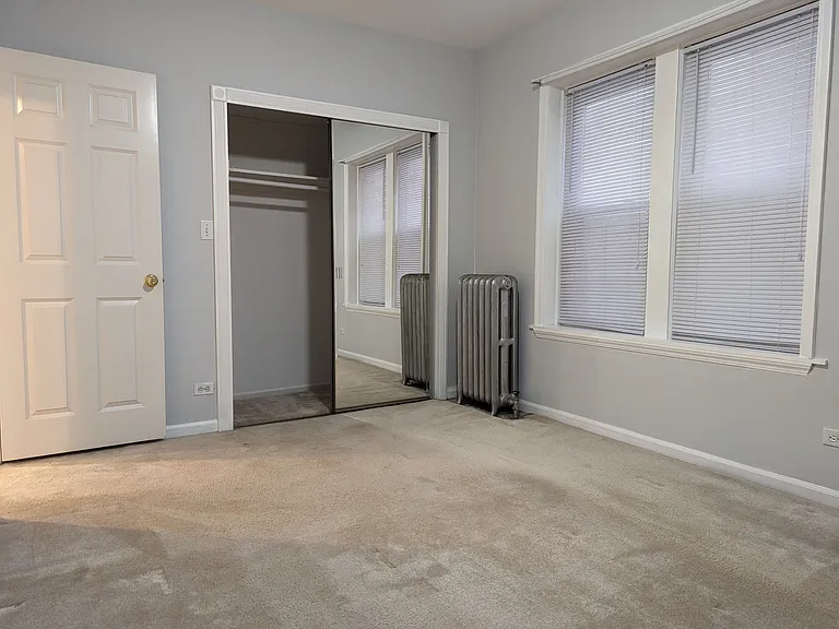 5650 N Spaulding Ave #2 — Photo 11