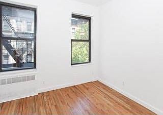 3rd image of 216 E 83rd St APT 4a