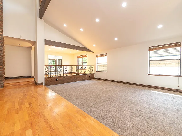 24692 Kings Rd — Photo 3