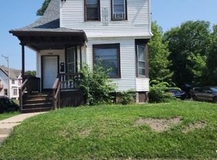 1954 N 35th St, Milwaukee, WI 53208