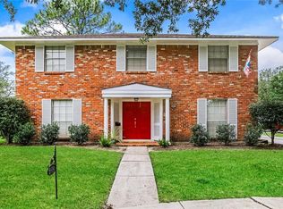 2651 Hudson Pl, New Orleans, LA 70131
