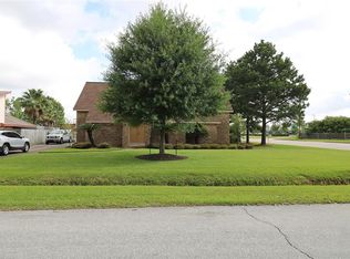 7457 Knob Hill Ave, Pasadena, TX 77505
