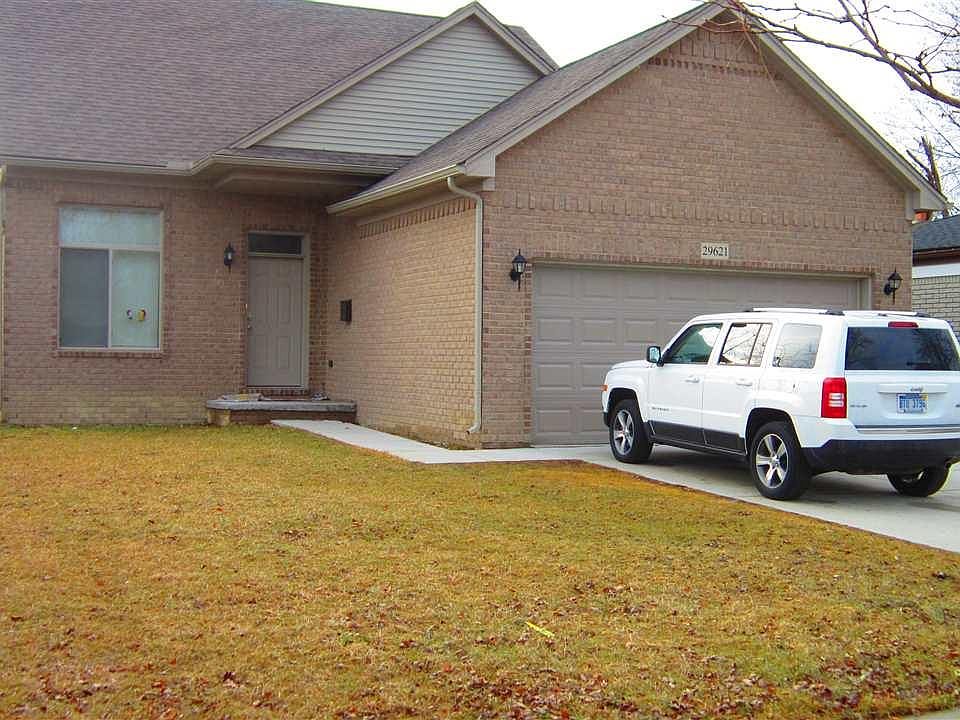 1st image of 29621 Elmgrove Saint
