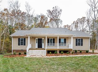 1336 Rock Castle Rd, Goochland, VA 23063