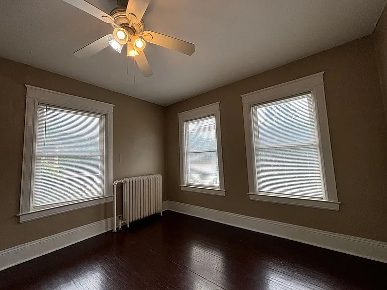 1863 Marshall Ave — Photo 6