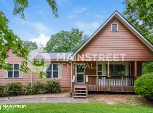 45 Indian Hills Dr, Rydal, GA 30171