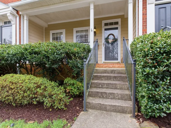 7025 Sunnywood Dr, Nashville, TN 37211