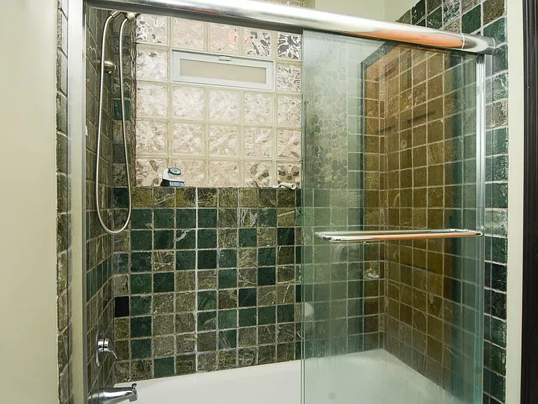 1720 W Augusta Blvd #2 — Photo 19