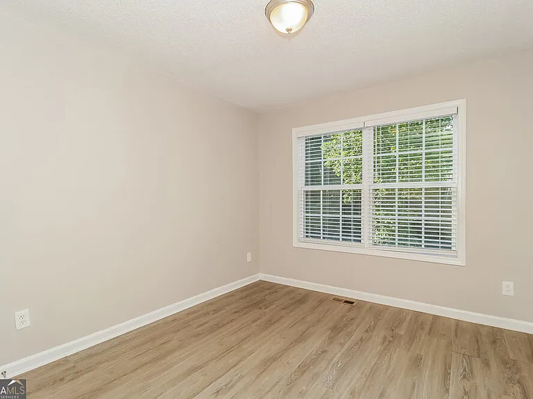 7336 Westwood Ln — Photo 11