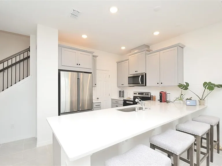 2331 Garden Belle Dr — Photo 10