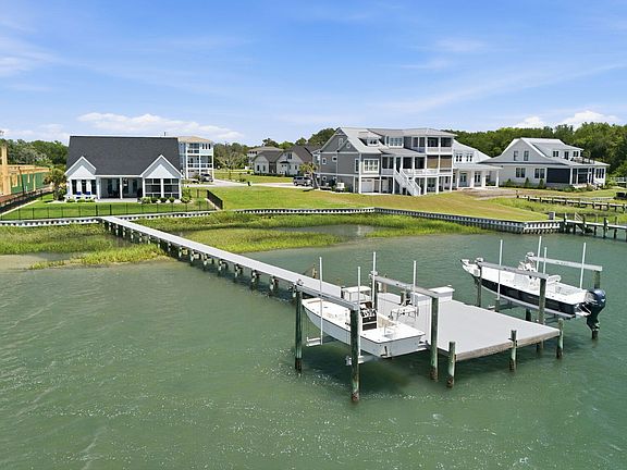 5th image of 135 Gallants Point Road