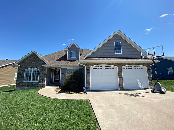 2nd image of 2713 Weatherstone Dr