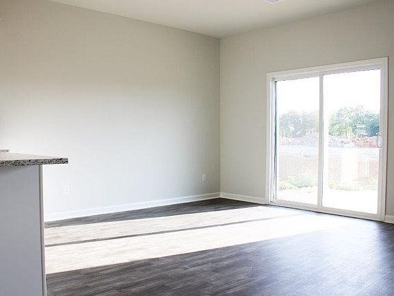4th image of 715 Samuel Lee Ln Lot 170