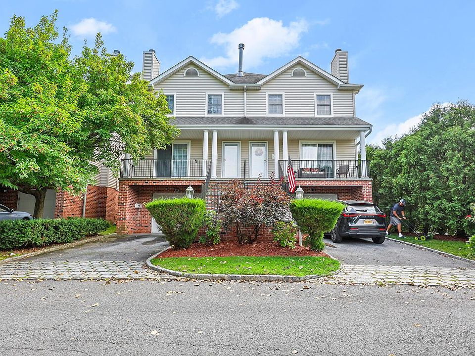 150 Woodruff Avenue, Scarsdale, NY 10583