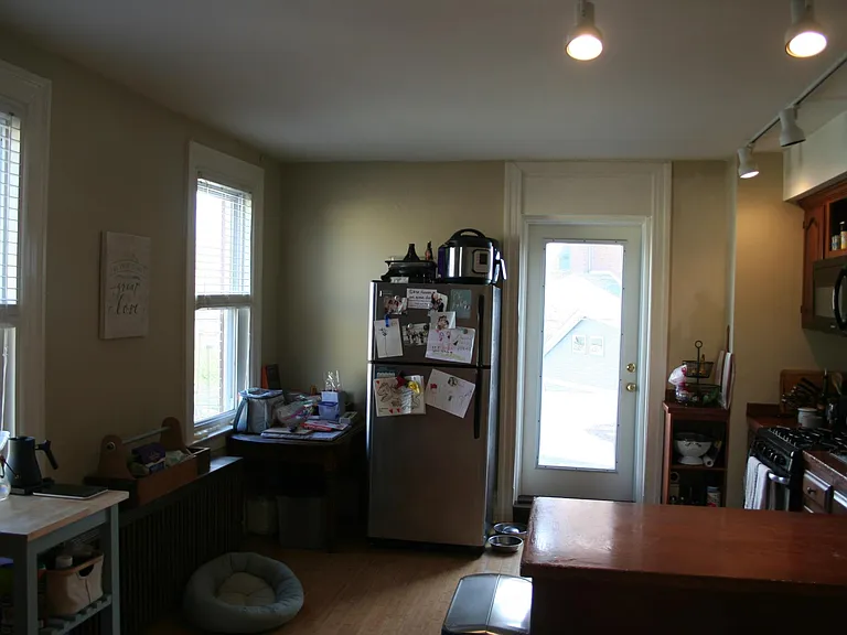 3601 Penn Ave #2 — Photo 3