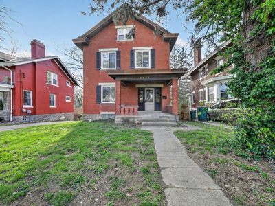 2525 Homestead Pl, Cincinnati, OH, 45211