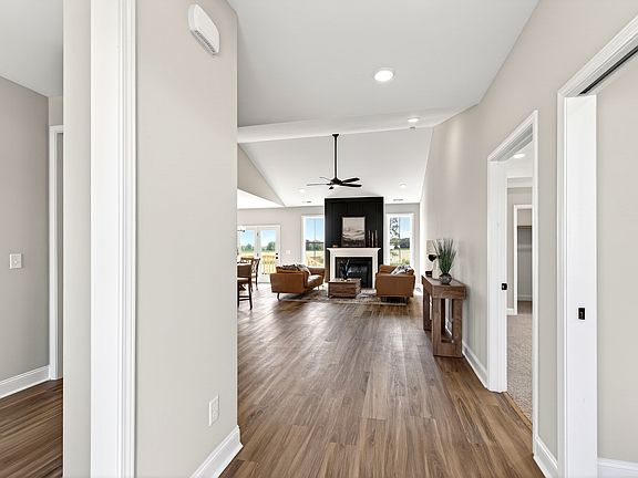 3rd image of 4502 Fairhaven Dr