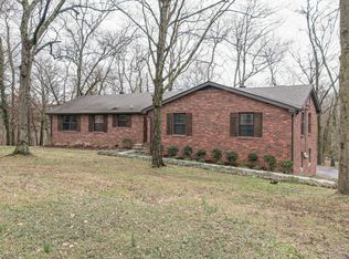6433 Bresslyn Rd, Nashville, TN 37205