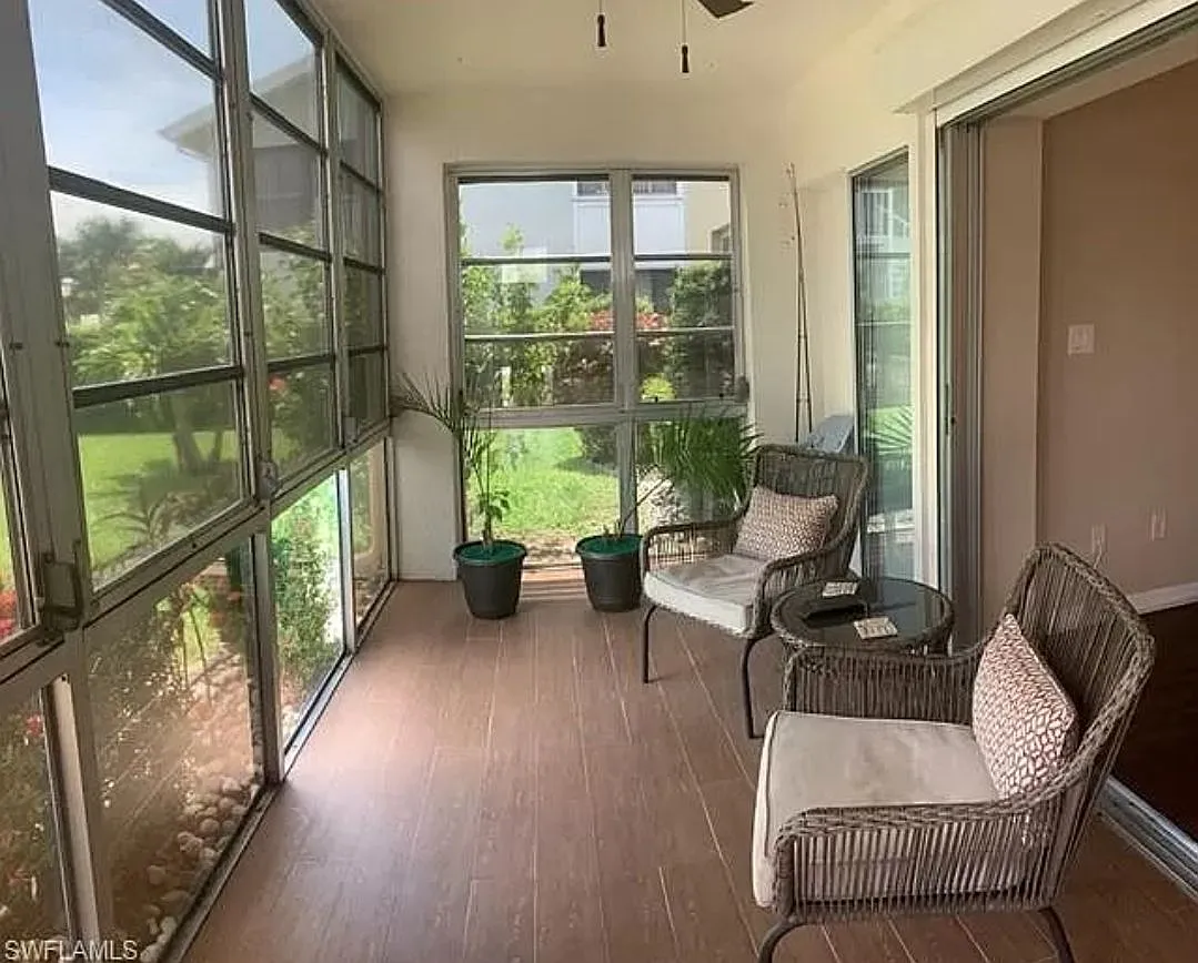2 bed, $825 — Photo 3