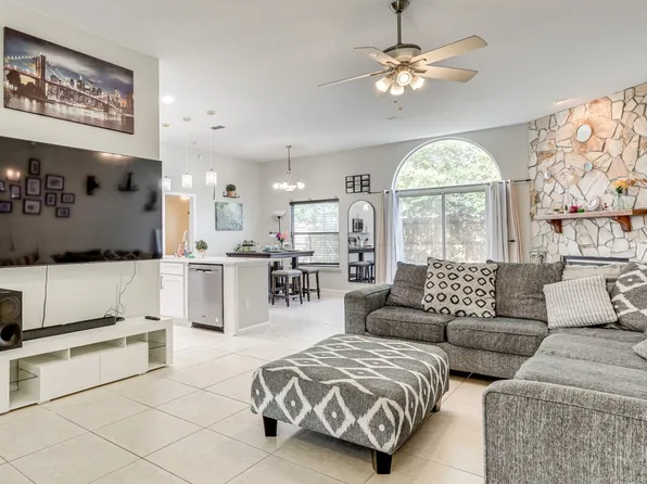 3812 Tallcott Dr #Id1386053p, Jacksonville, FL 32246