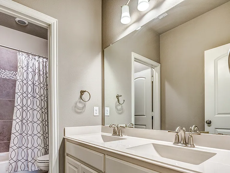 534 Evergreen Dr — Photo 12
