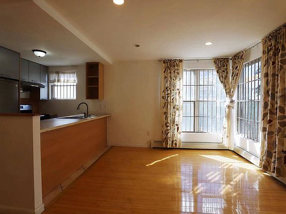 3rd image of 177 Bay 49 St