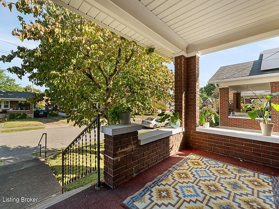 4th image of 874 Minoma Ave