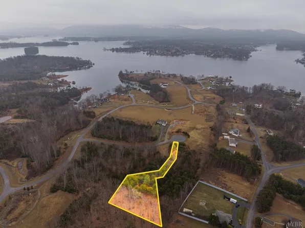 14 Caroline Ct Lot 14, Union Hall, VA 24176