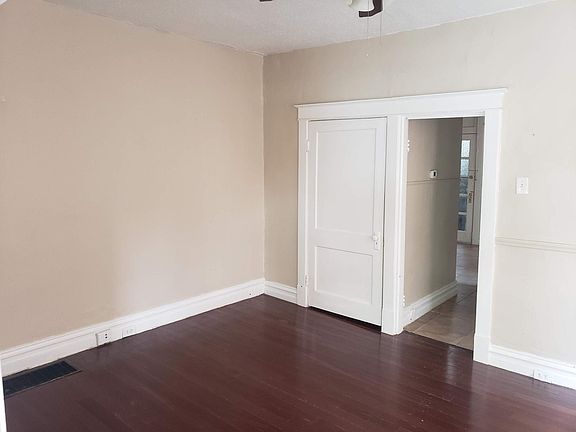 4th image of 4120 Shaw Blvd #1E