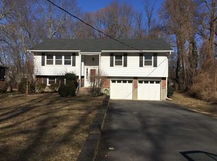 143 Dutch St, Montrose, NY 10548