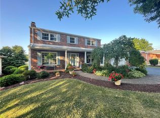 103 Farmview Dr, Uniontown, PA