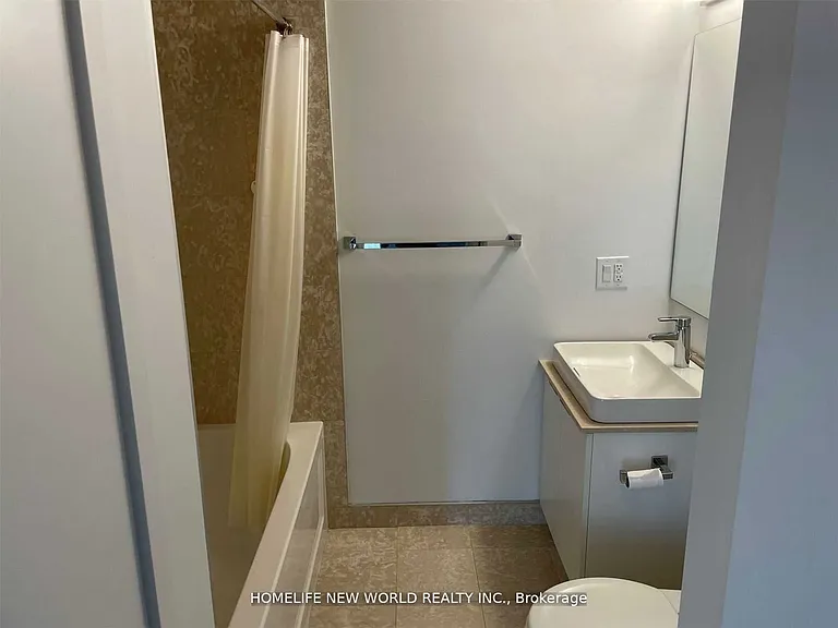 14 York St #601 — Photo 13