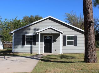 1126 E Corona St, Ada, OK 74820