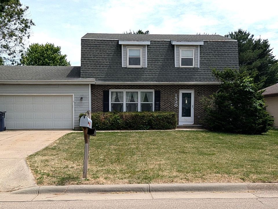 1st image of 1530 Meadowlark Dr