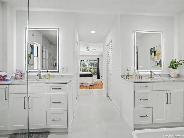 4618 Ashton Ct — Photo 15