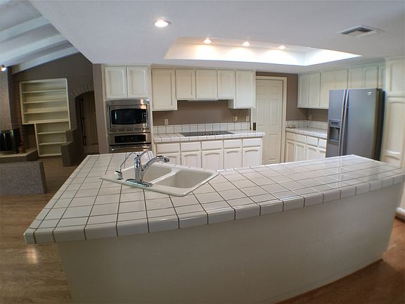 5th image of 8749 E San Victor Dr