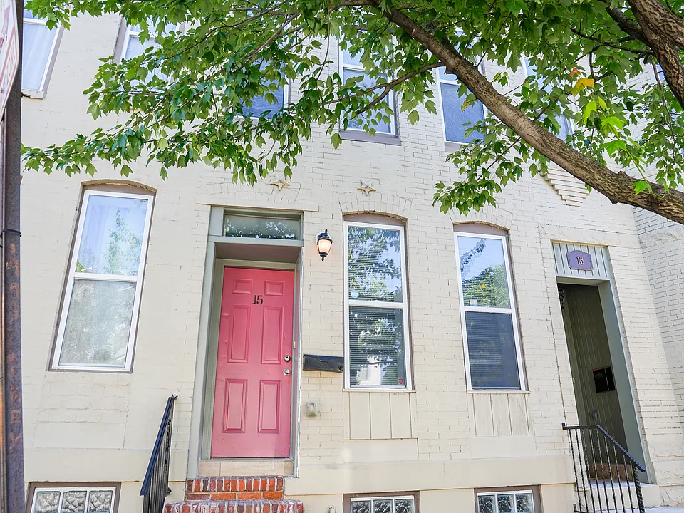 15 N Monroe St