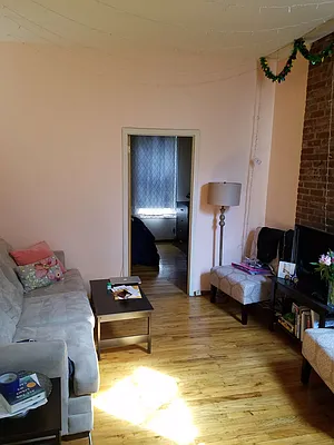 Rented by Chartwell Manhattan Realty | media 1