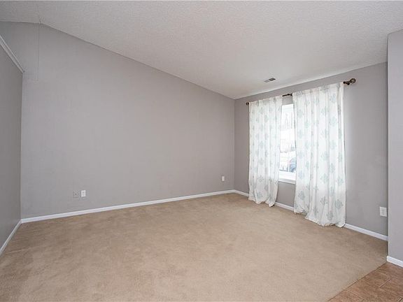 3rd image of 232 Brixton Woods Dr E