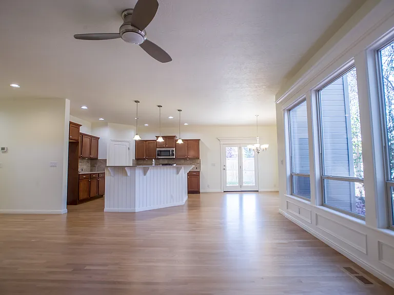 5843 N Morpheus Way — Photo 7